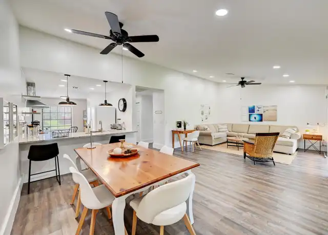 Property at 2756 Carnation Ct, Delray Beach, FL, 33445, 2 beds, 2 baths, [object Object]