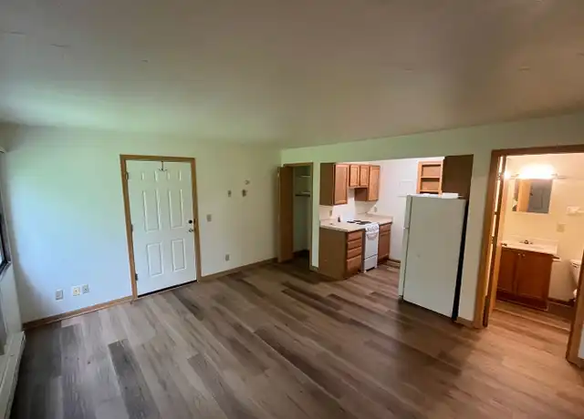 Property at 1101 Mac Arthur Rd Unit 1101/3, Madison, WI, 53714, 1 bed, 1 bath, [object Object]