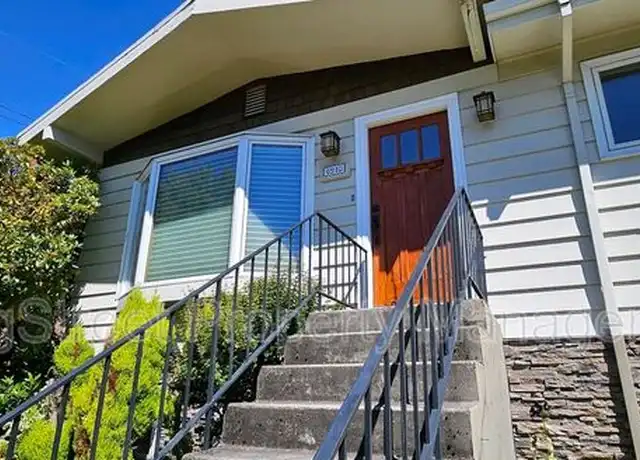 Property at 6910 SW 11th Dr, Portland, OR, 97219, 3 beds, 1 bath, [object Object]
