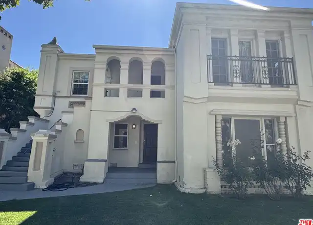 Property at 211 S Arnaz Dr, Beverly Hills, CA, 90211, 3 beds, 2 baths, [object Object]