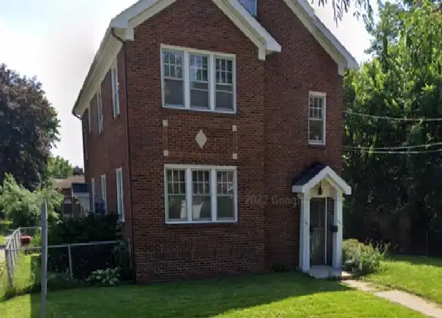 Property at 802 18th St, Rockford, IL, 61104, 2 beds, 1 bath, [object Object]