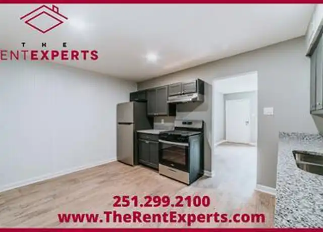 Property at 1108 Oak St, Mobile, AL, 36604, 2 beds, 1 bath, [object Object]