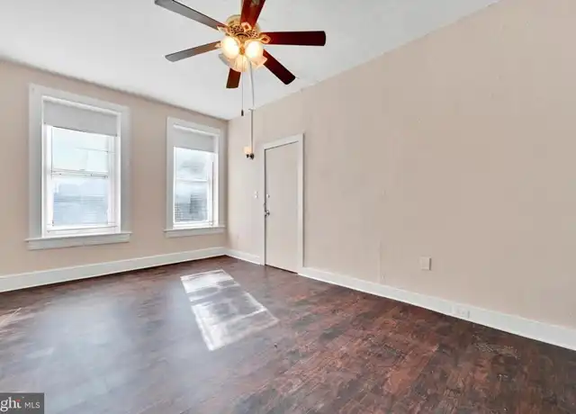 Property at 611 E Market St Unit 1, York, PA, 17403, 1 bed, 1 bath, [object Object]