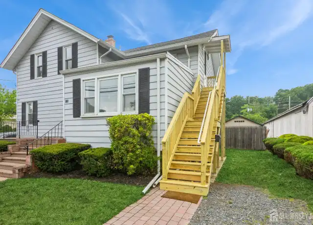 Property at 176 Manalapan Rd, Spotswood, NJ, 08884, 2 beds, 1 bath, [object Object]