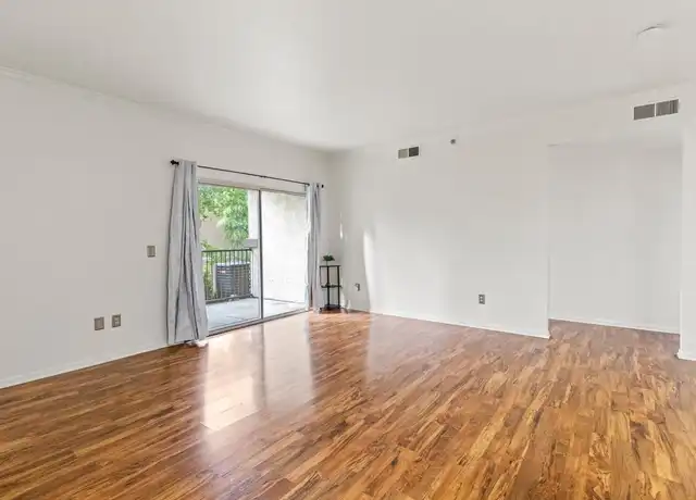Property at 701 Gibson Dr #1518, Roseville, CA, 95678, 2 beds, 2 baths, [object Object]