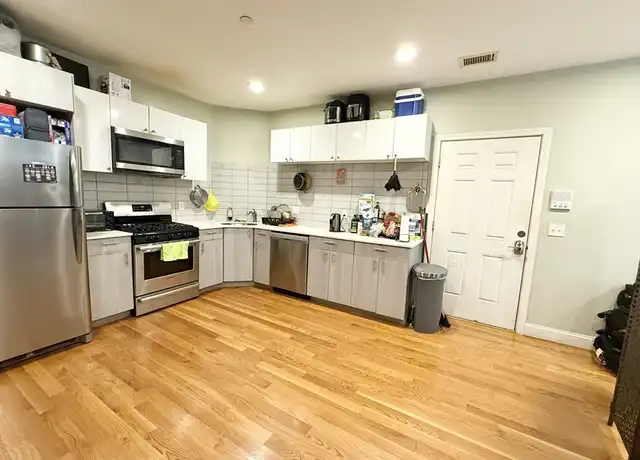 Property at 299 Dudley St Unit 6, Roxbury, MA, 02119, 3 beds, 2 baths, [object Object]