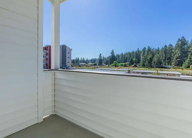 Photo of 19422 Mountain Hwy E, Spanaway, WA 98387