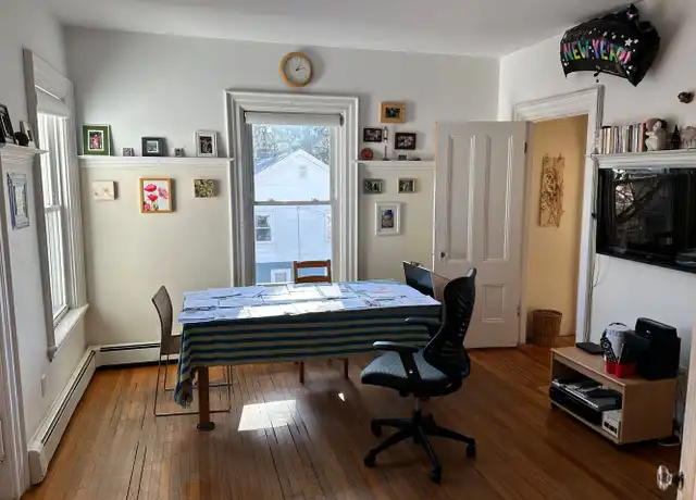 Property at 92 Walker St, Newtonville, MA, 02460, 2 beds, 1 bath, [object Object]