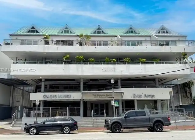 Property at 2977 McFarlane Rd #9, Miami, FL, 33133, 2 beds, 1.5 baths, [object Object]