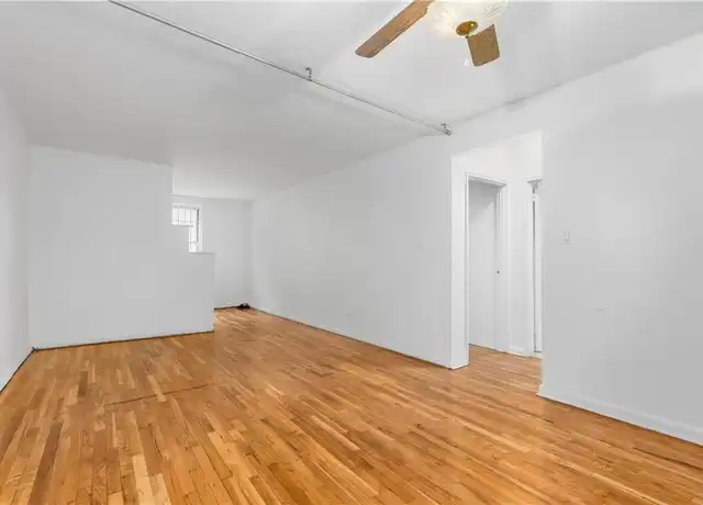 Property at 310 Beverley Rd Unit 2A, Brooklyn, NY, 11218, 1 bed, 1 bath, [object Object]