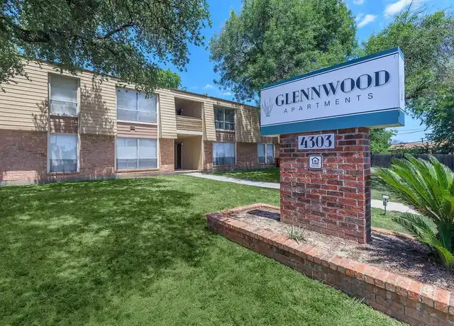 Property at Glennwood Apartments - 4303 Blanco Rd, San Antonio, TX, 78212, 2 beds, 1 bath, [object Object]
