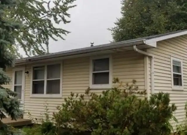 Property at 1834 14th Ave, Green Bay, WI, 54304, 2 beds, 1 bath, [object Object]
