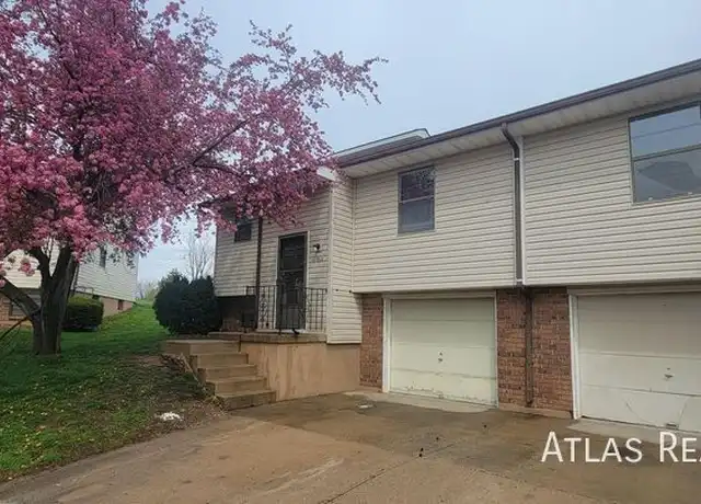 Property at 17312 E 48th Terrace Ct S, Independence, MO, 64055, 2 beds, 1.5 baths, [object Object]