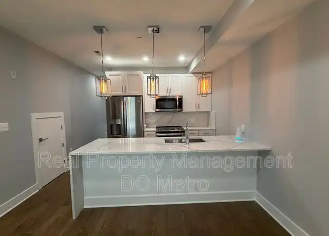 Property at 804 21st St NE, Washington, DC, 20002, 1 bed, 2 baths, [object Object]