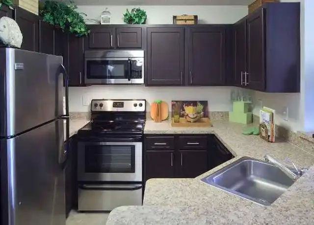 Property at 832 NW 86th Ave, Plantation, FL, 33324, 1 bed, 1 bath, [object Object]