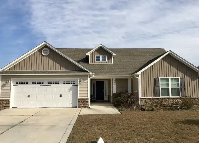 Property at 732 Radiant Dr, Jacksonville, NC, 28546, 3 beds, 2 baths, [object Object]