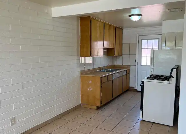 Property at 4908 S 13th Ave, Tucson, AZ, 85714, 2 beds, 1 bath, [object Object]