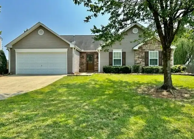 Property at 420 Woodchase Green Dr, Fuquay Varina, NC, 27526, 4 beds, 2 baths, [object Object]