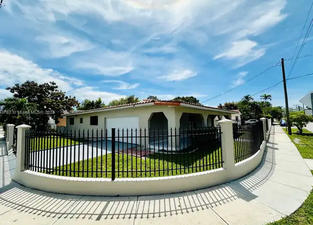 Property at 201 SW 40th Ave, Coral Gables, FL, 33134, 3 beds, 2 baths, [object Object]