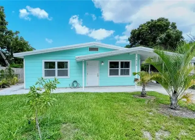 Property at 1428 16th St W, Bradenton, FL, 34205, 3 beds, 1 bath, [object Object]