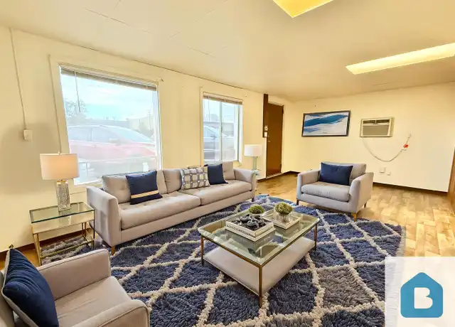 Property at 210 W Abriendo Ave, Pueblo, CO, 81004, 1 bed, 1 bath, [object Object]