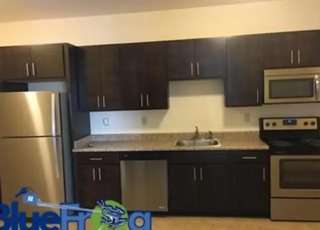 Property at 131 S Main St Unit 230, Fond du Lac, WI, 54935, 2 beds, 1 bath, [object Object]