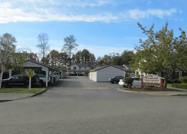 Photo of 190 N Murdock St, Sedro-Woolley, WA 98284