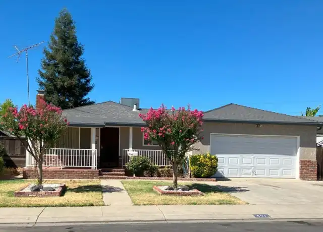 Property at 401 Ryan Ave, Modesto, CA, 95350, 2 beds, 2 baths, [object Object]