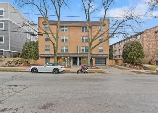 Property at 2121 N Cambridge Ave #301, Milwaukee, WI, 53202, 2 beds, 1 bath, [object Object]