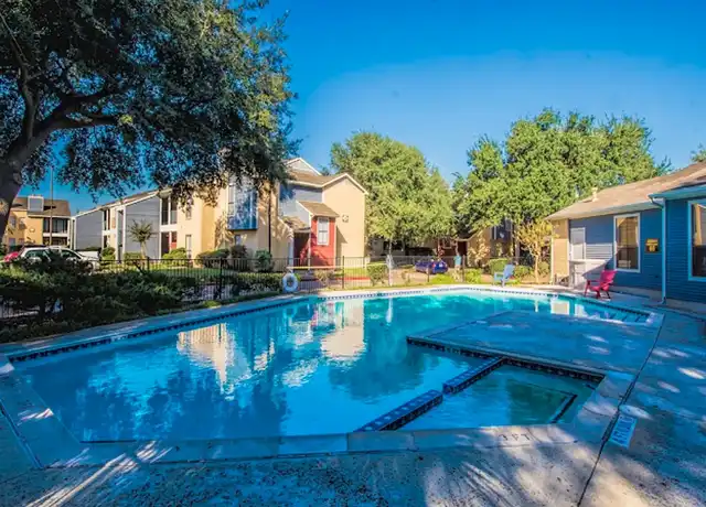Property at Oaks of Ashford Point - Briar Village - 4040 Synott Rd, Houston, TX, 77082, 1-3 bed, 1-2 bath, [object Object]