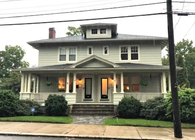 Property at 122 Ridge St, Pawtucket, RI, 02860, 3 beds, 2.5 baths, [object Object]