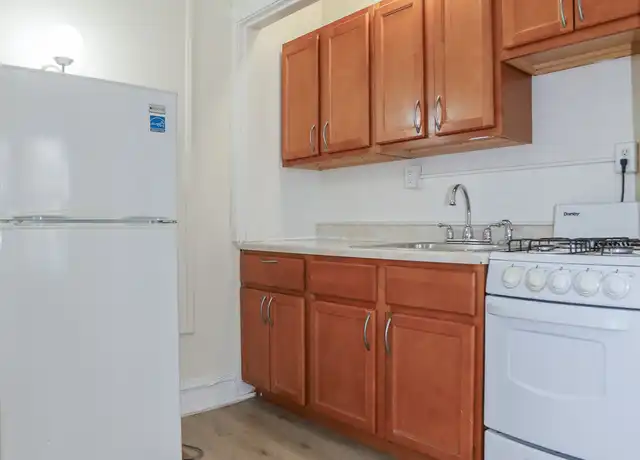 Property at 941 W Agatite Ave Unit 106, Chicago, IL, 60640, 0 beds, 1 bath, [object Object]