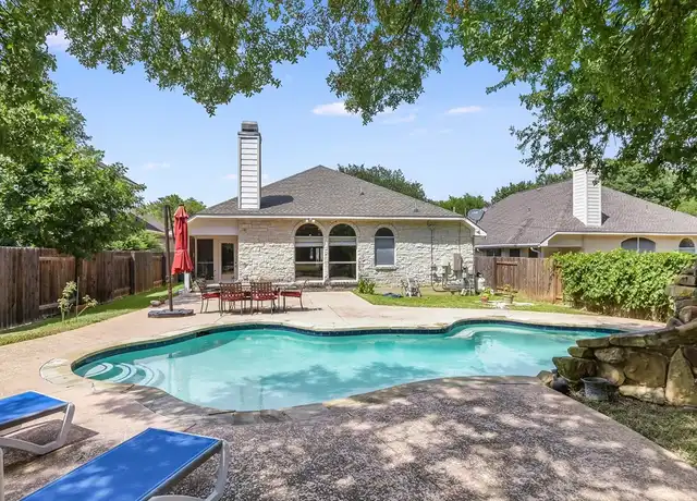 Property at 7165 Ridge Oak Rd, Austin, TX, 78749, 3 beds, 2 baths, [object Object]