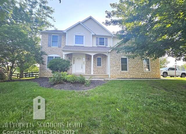 Photo of 5147 Saint Laurent Dr, Powell, OH 43065