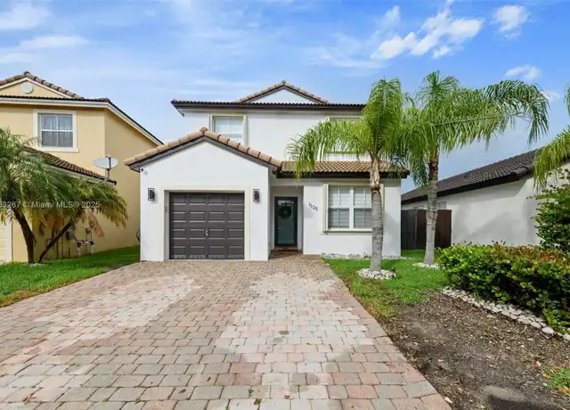 Property at 1525 SE 20th Pl, Homestead, FL, 33035, 3 beds, 2 baths, [object Object]