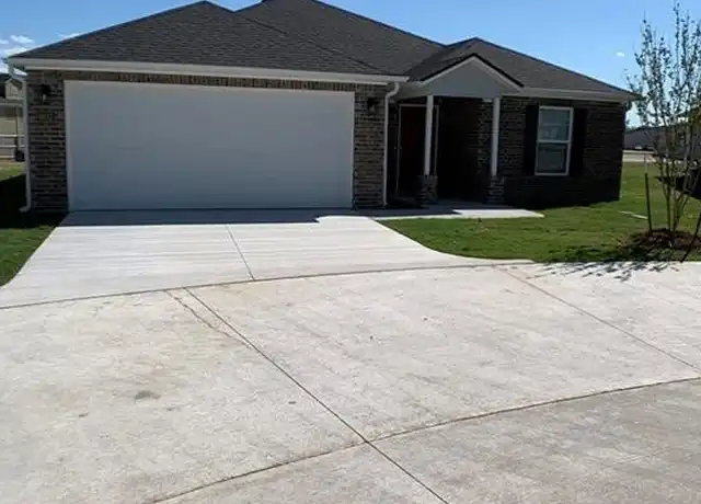 Property at 6817 Veterans Ave, Barling, AR, 72923, 3 beds, 2 baths, [object Object]