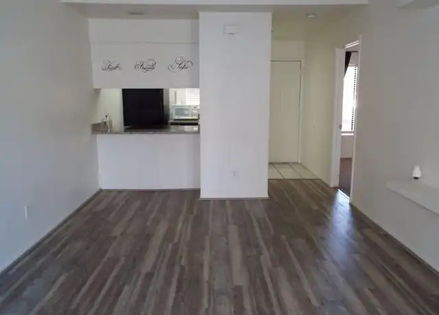 Property at 11666 N 28th Dr #162, Phoenix, AZ, 85029, 2 beds, 1 bath, [object Object]