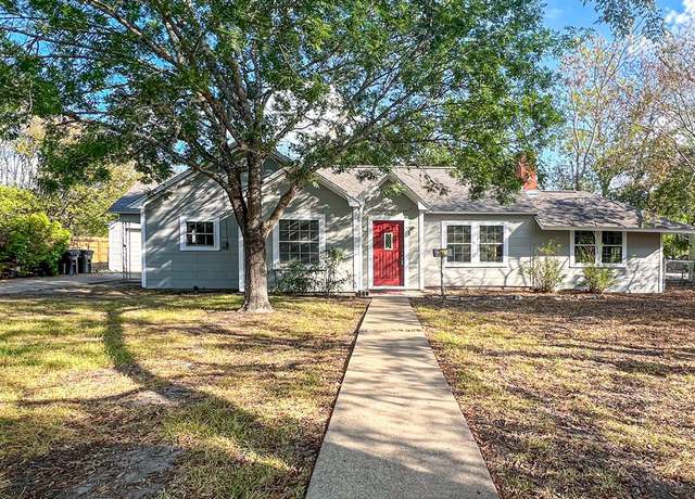 Photo of 202 Gilchrist Ave, College Station, TX 77840