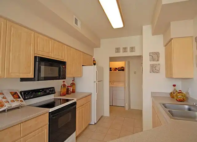 Property at Summerlin Villas - 3300 N Paseo de los Rios, Tucson, AZ, 85712, 1-2 bed, 1-2 bath, [object Object]