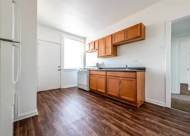 Property at 1249 S Fairfield Ave, Chicago, IL, 60608, 2 beds, 1 bath, [object Object]