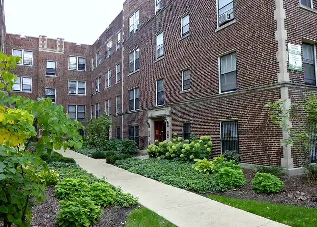 Property at Marshfield Apartments - 3421 N Marshfield Ave, Chicago, IL, 60657, 1 bed, 1 bath, [object Object]