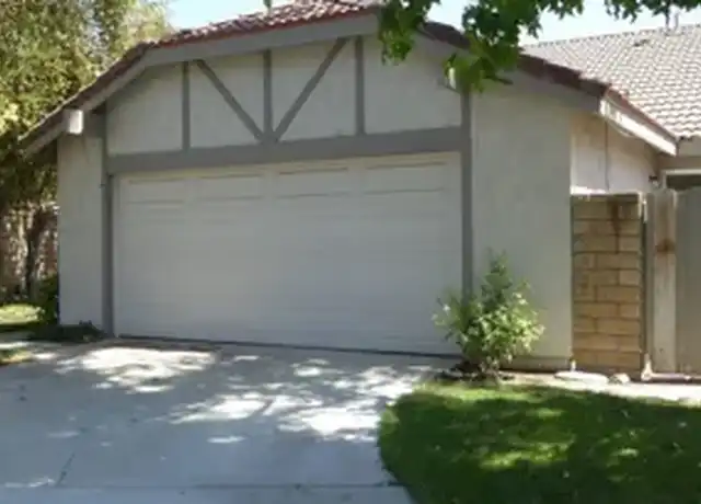 Property at 15702 Rosehaven Ln, Canyon Country, CA, 91387, 3 beds, 2 baths, [object Object]