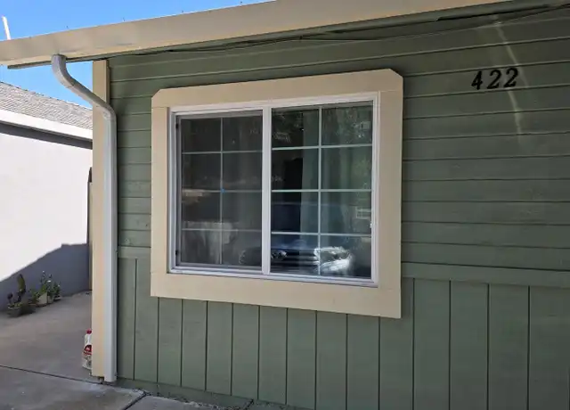 Property at 420 Algen Ct Unit 422, Modesto, CA, 95358, 1 bed, 1 bath, [object Object]