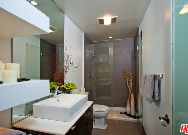 Property at 8811 Burton Way Unit 511, West Hollywood, CA, 90048, 2 beds, 2 baths, [object Object]