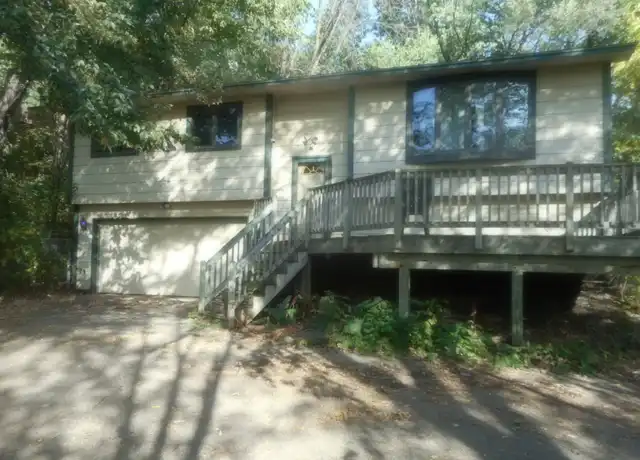 Property at 11135 168th St W, Lakeville, MN, 55044, 5 beds, 2 baths, [object Object]
