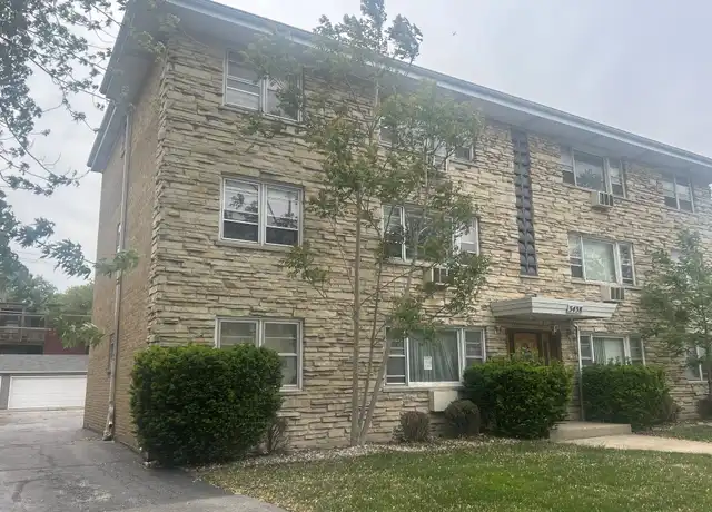 Property at 3438 S Oak Park Ave Unit 6, Berwyn, IL, 60402, 2 beds, 1 bath, [object Object]