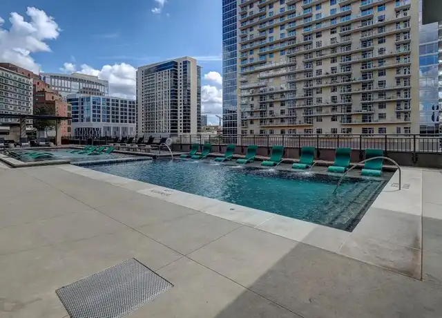 Property at 2320 N Akard St, Dallas, TX, 75201, 0 beds, 1 bath, [object Object]