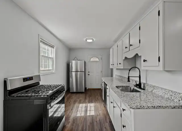 Property at 503 Elm St, Clairton, PA, 15025, 2 beds, 1 bath, [object Object]