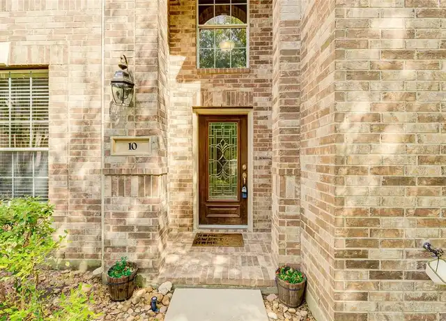 Property at 10 Pine Needle Pl, Spring, TX, 77382, 3 beds, 2.5 baths, [object Object]