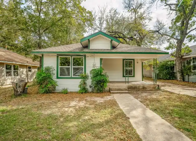 Property at 1046 Green St Unit 1, Stephenville, TX, 76401, 3 beds, 2 baths, [object Object]